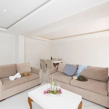 Villa Premium F Cedit